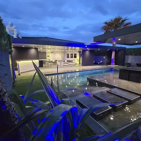 Valras'loc - Monkey *